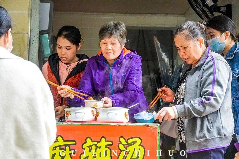 中国国防最新动态与小巷深处的神秘小店探秘揭秘